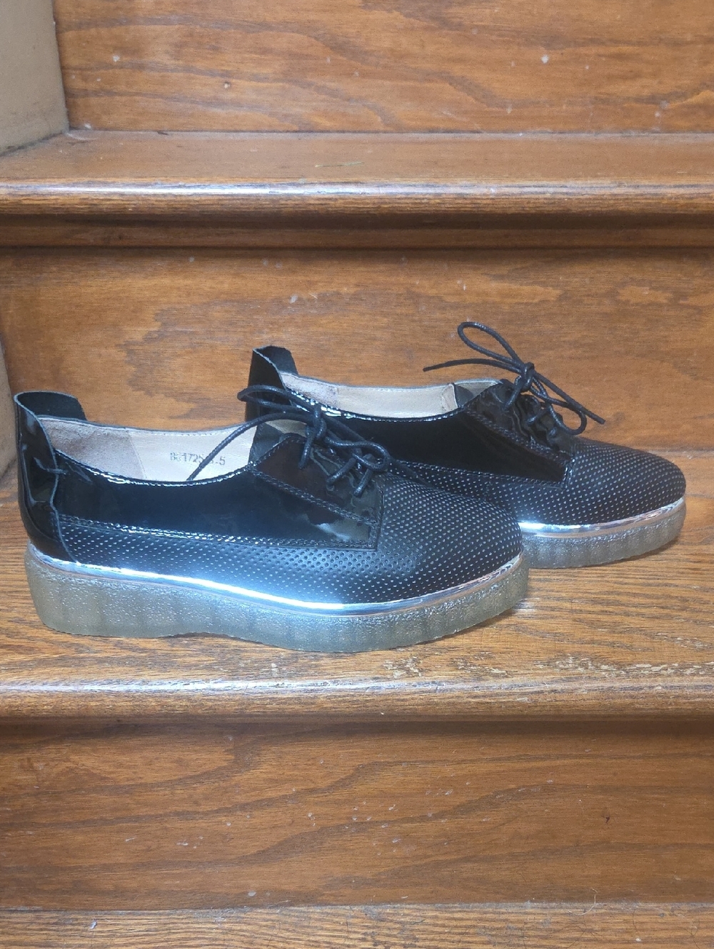 Chinese Laundry Black Patent Platform Lace-Up Flats